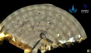 Sonda chineza pe Luna