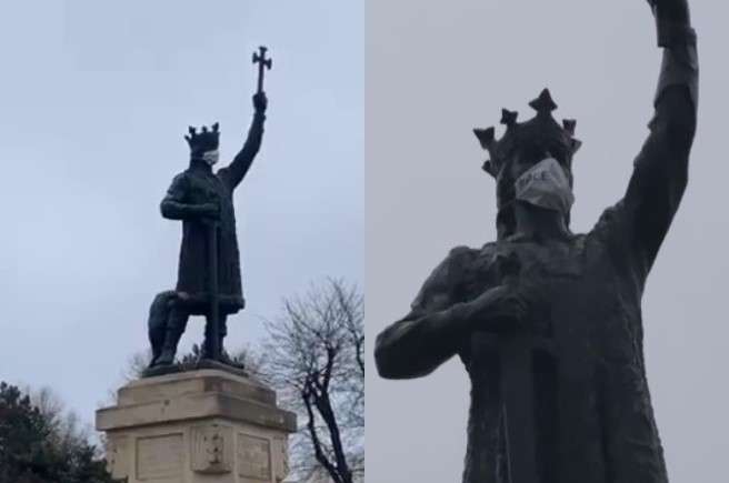 VIDEO Și Ștefan cel Mare poartă mască: Statuia Voievodului din Chișinău a fost ”mascată”