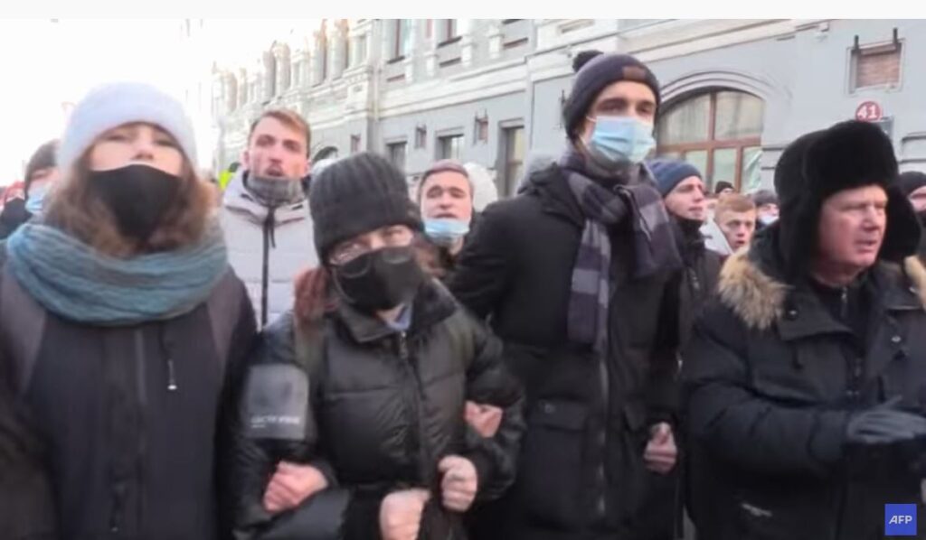 Proteste în Rusia: Peste 40 de mii de oameni în stradă la Moscova pentru Navalnîi/ Sute de arestări Proteste în Rusia: Peste 40 de mii de oameni în stradă la Moscova pentru Navalnîi/ Sute de arestări