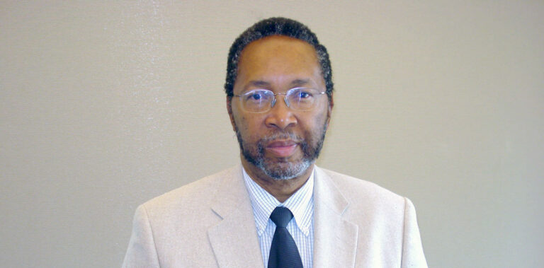Galaţi: Cercetătorul american William B. Harvey, noul rector al Universităţii ”Danubius”