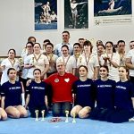 gimnastele s-au intalnit cu copiii cu nevoi speciale