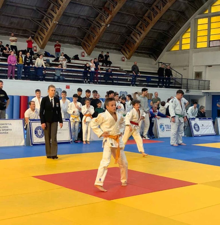 Micii judoka, cu ochii pe  „tricolorii” lui Lucescu!