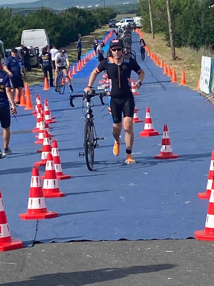 La un concurs în proba de bicicletă