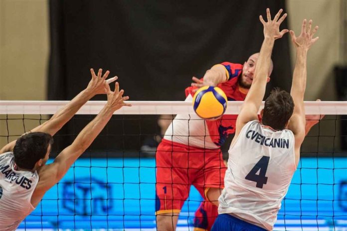 Bela Bartha in atac - FOTO CEV