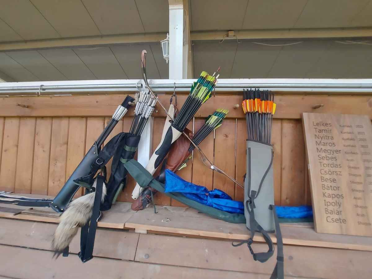 România a devenit CAMPIOANĂ MONDIALĂ la tir cu arcul ecvestru!