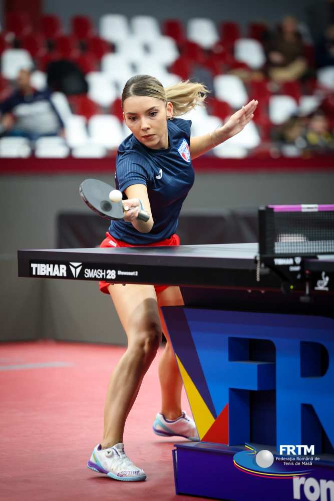 Tenișii magici ai lui Bernie Szocs și bentița norocoasă a lui Edi Ionescu