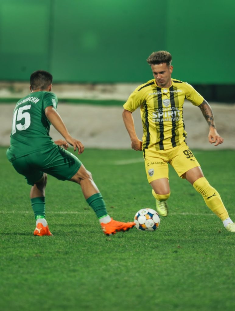 Copilăria neștiută a fotbaliștilor de la Dinamo.
